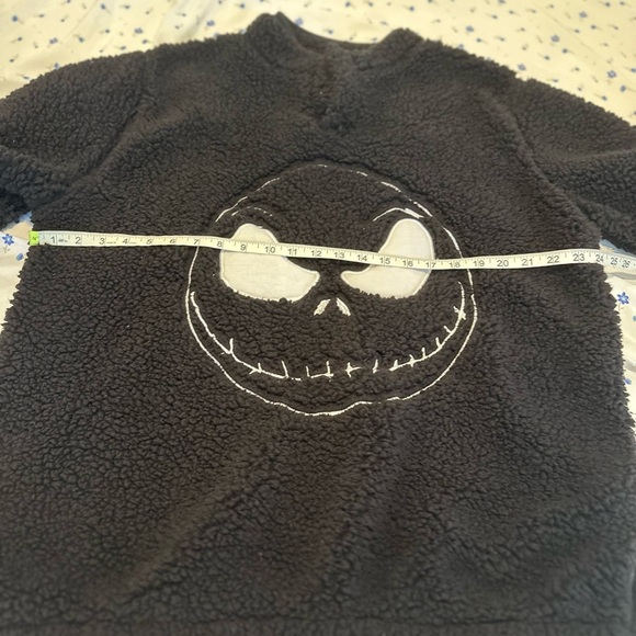 Disney Nightmare Before Christmas Sz: XL Jack Skellington Black Fuzzy Sweater - Picture 3 of 12